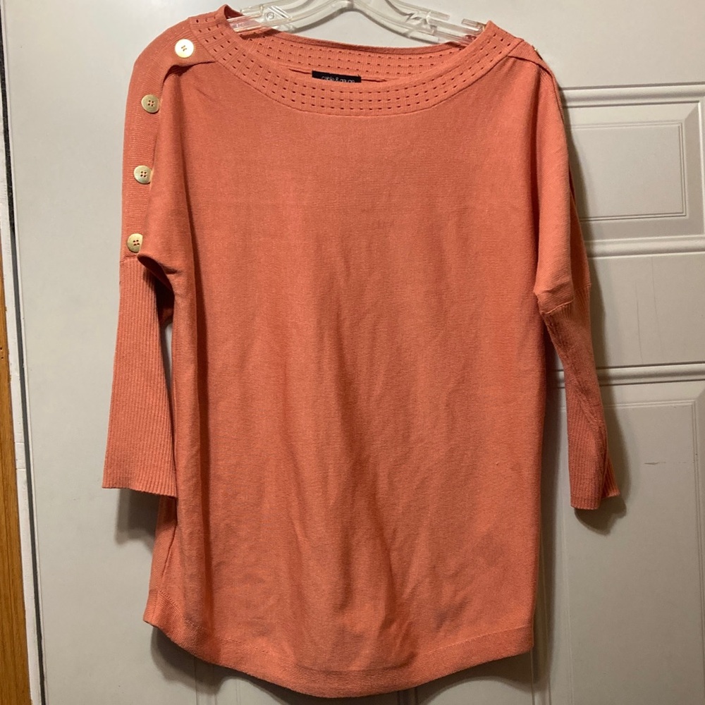 Cable & Gauge Button-Accent Sweater S